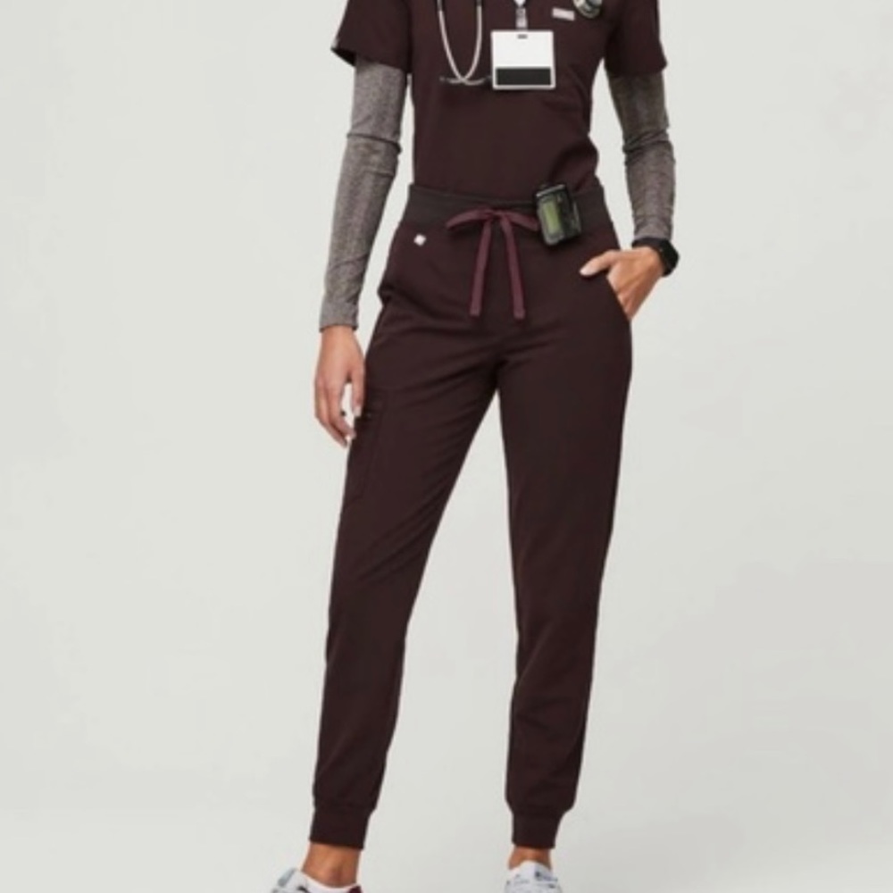 NWT Limited Edition Espresso🤎Zamora Joggers